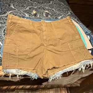 Women's Tan Frayed Hem Shorts